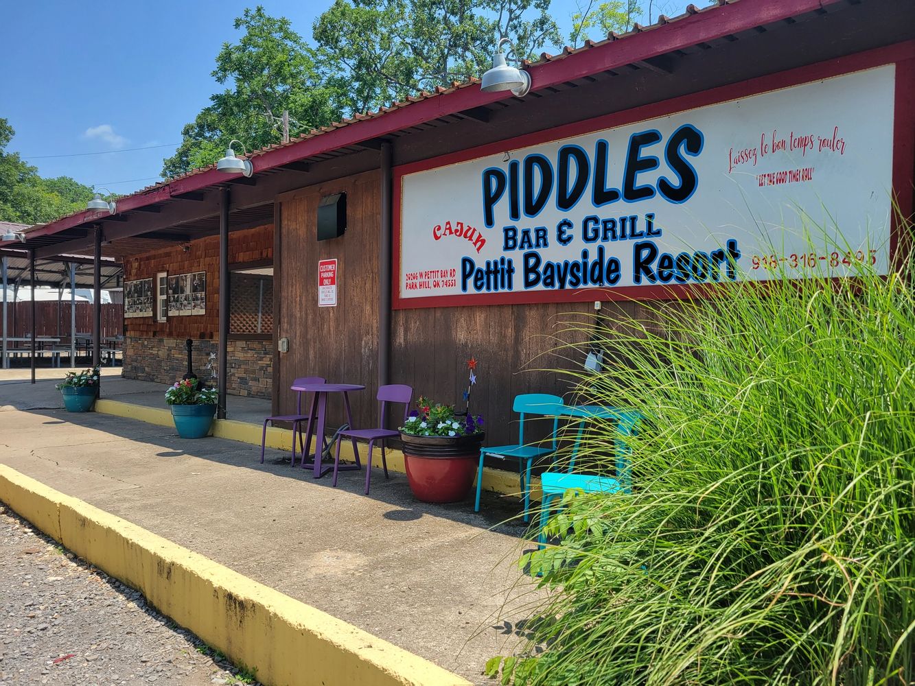 Live Music at Piddles Cajun Bar & Grill